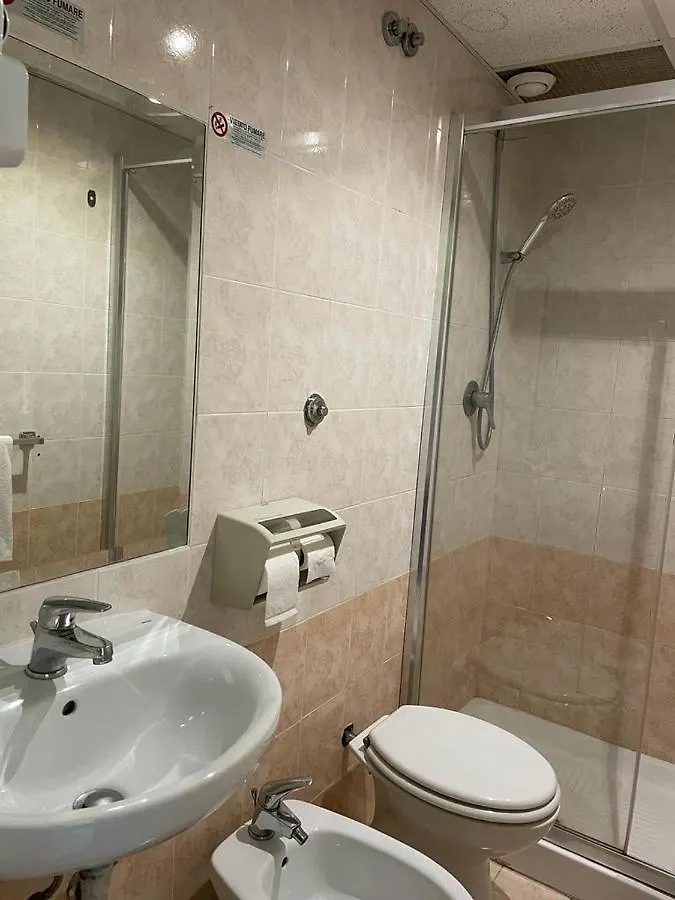 Mille Guest House Rome Italy